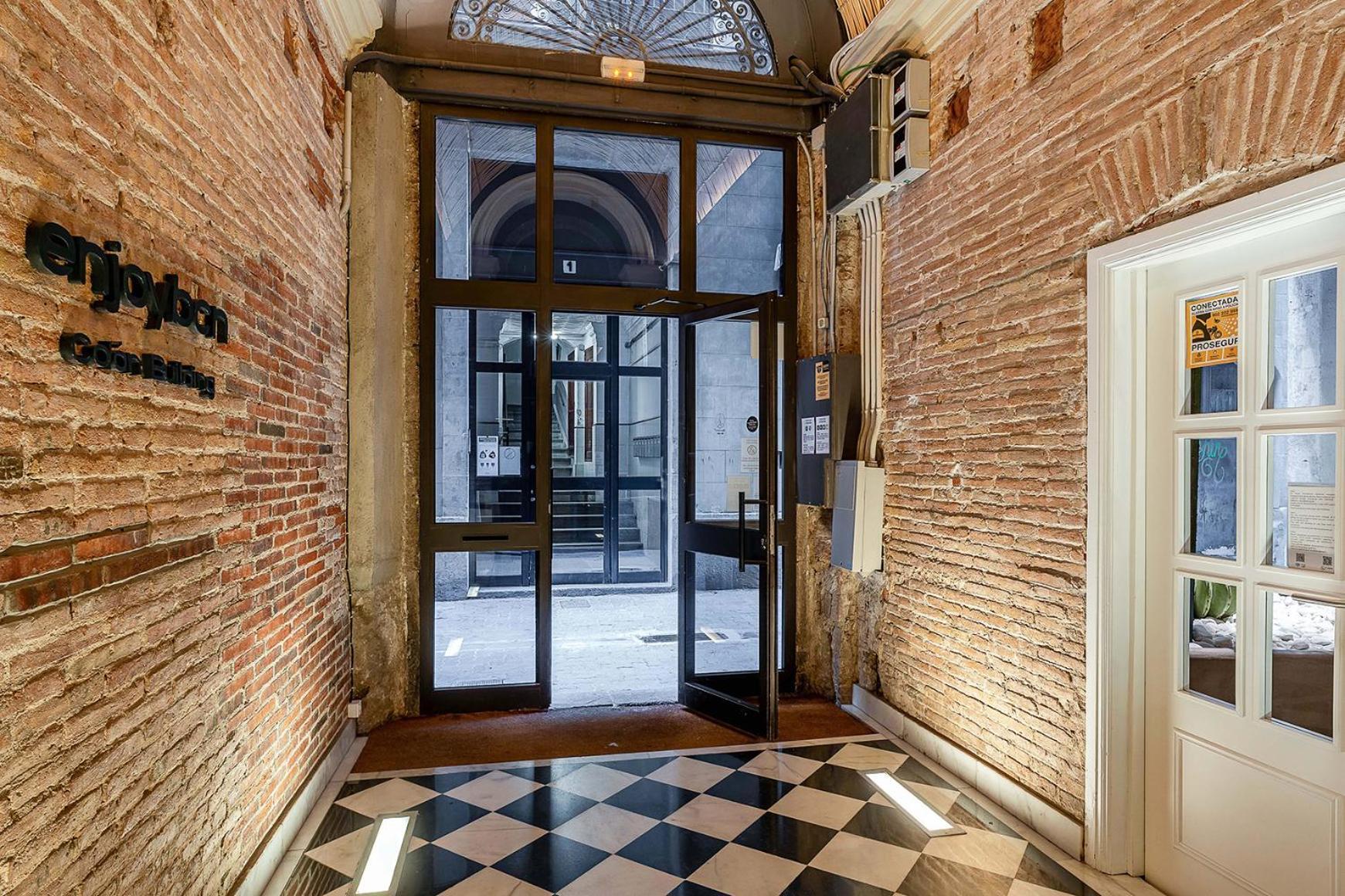 Enjoybcn Colon Apartments Barcelona Exteriör bild