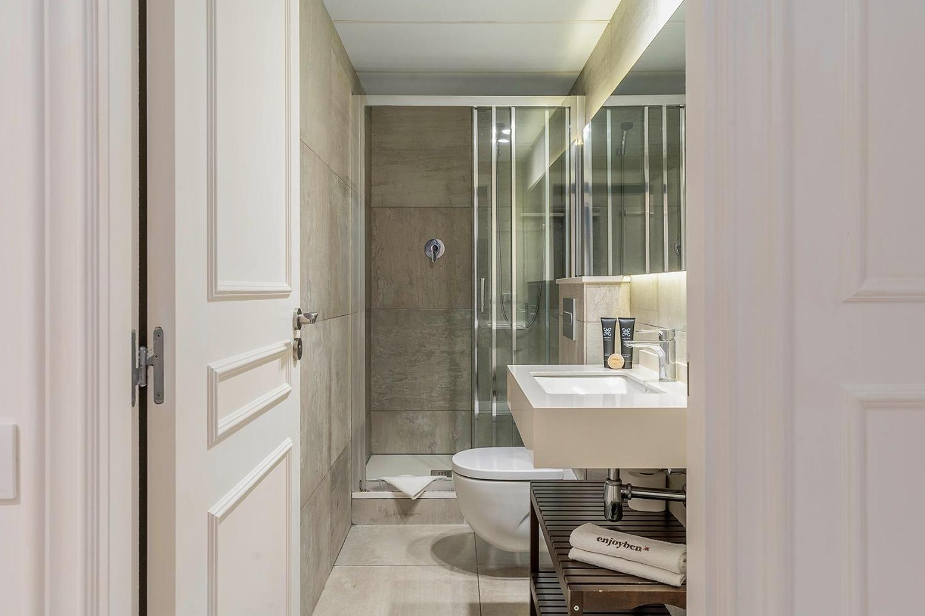 Enjoybcn Colon Apartments Barcelona Exteriör bild