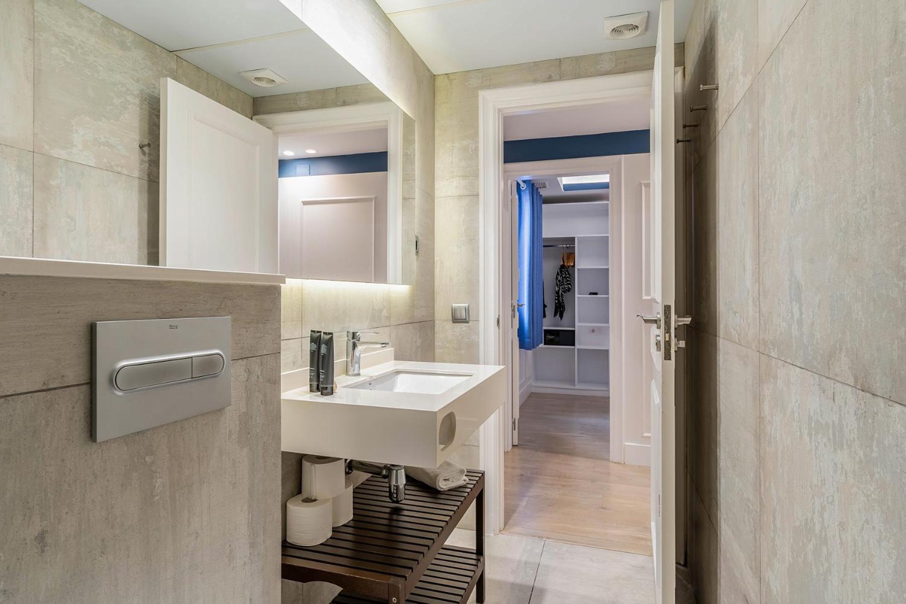 Enjoybcn Colon Apartments Barcelona Exteriör bild