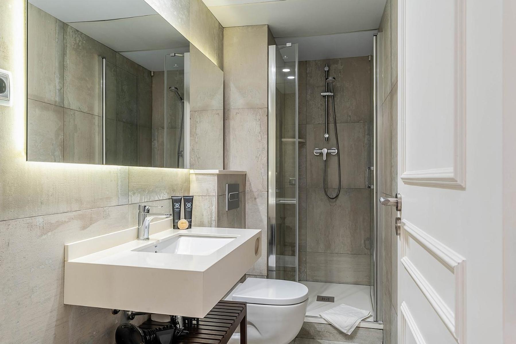 Enjoybcn Colon Apartments Barcelona Exteriör bild
