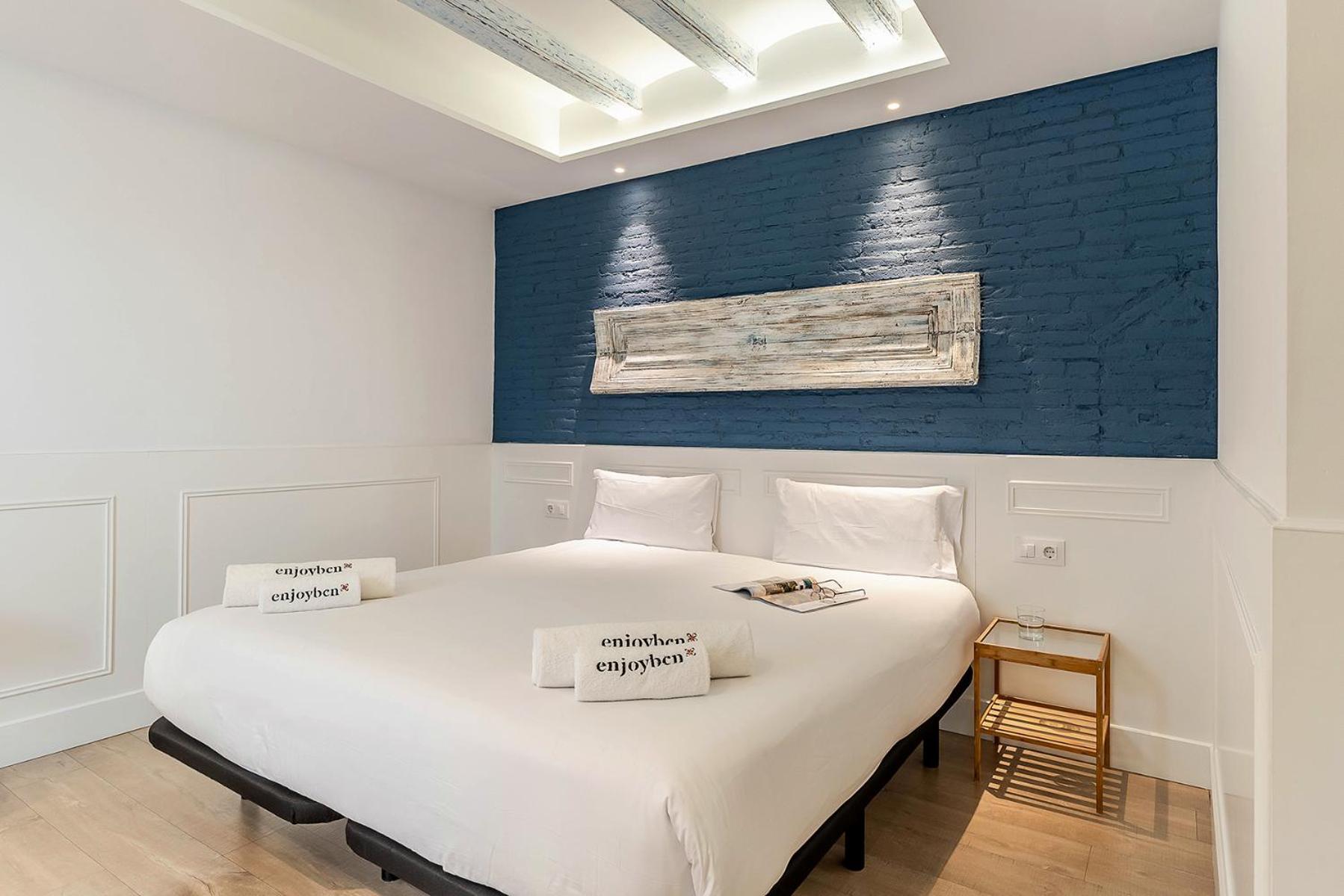 Enjoybcn Colon Apartments Barcelona Exteriör bild